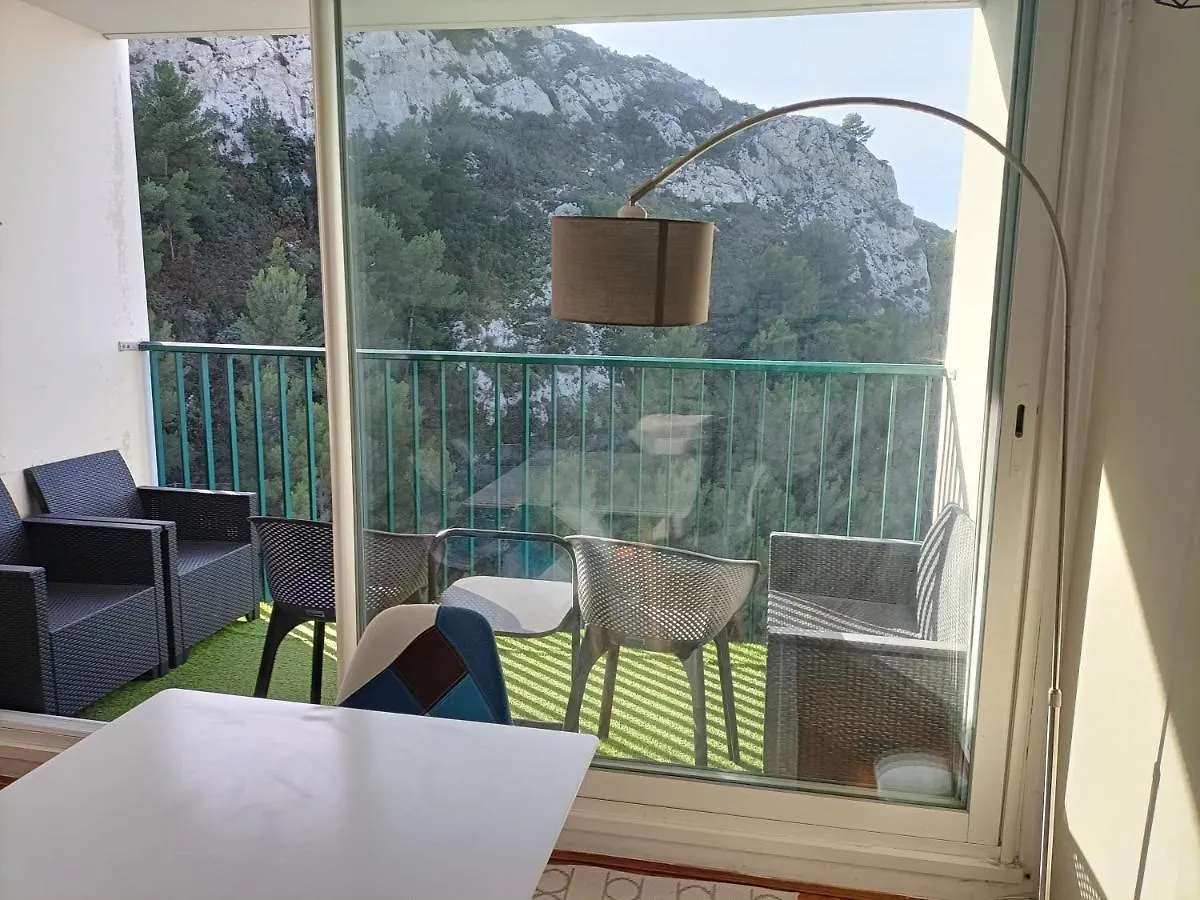 Vue Mer Et Montagne Dans Parc Du Roy D'Espagne, Up To 7 People Marseille Apartment