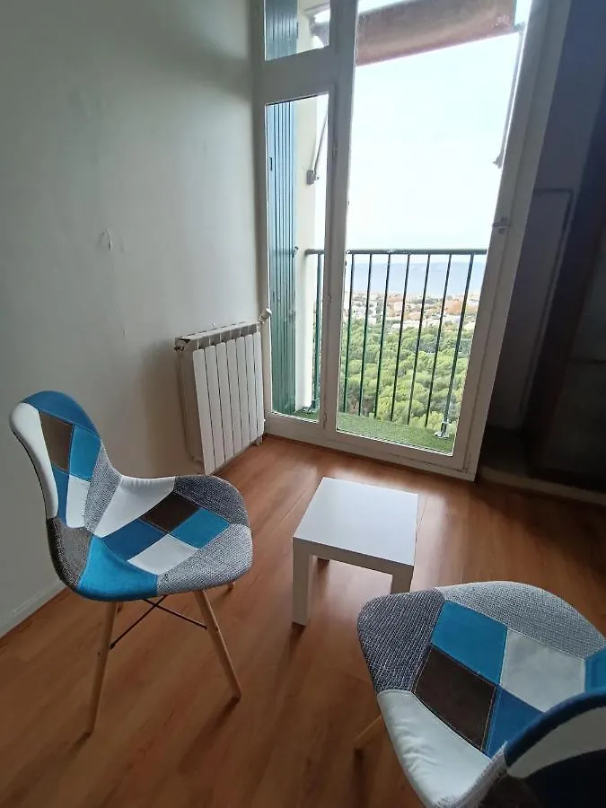 Apartment Vue Mer Et Montagne Dans Parc Du Roy D'Espagne, Up To 7 People Marseille