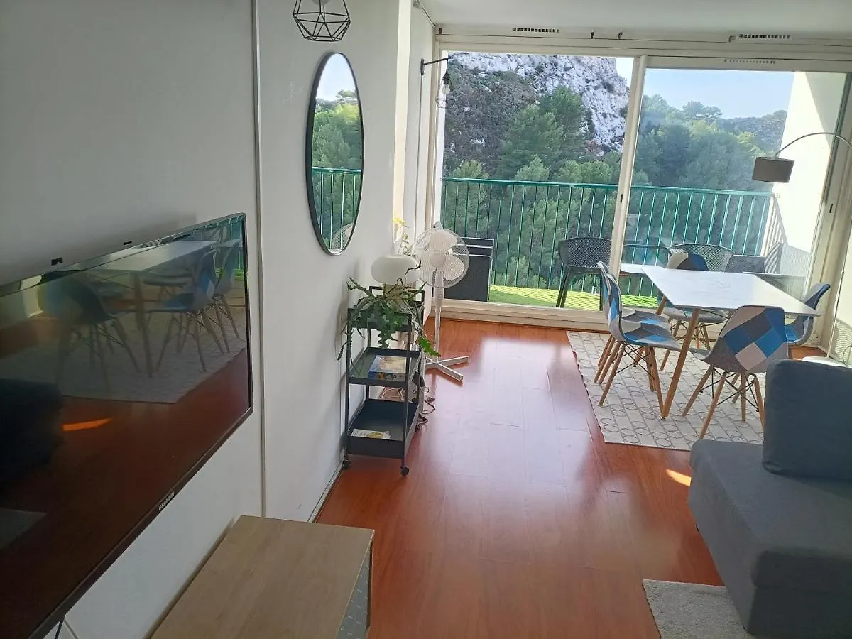 Apartment Vue Mer Et Montagne Dans Parc Du Roy D'Espagne, Up To 7 People Marseille France