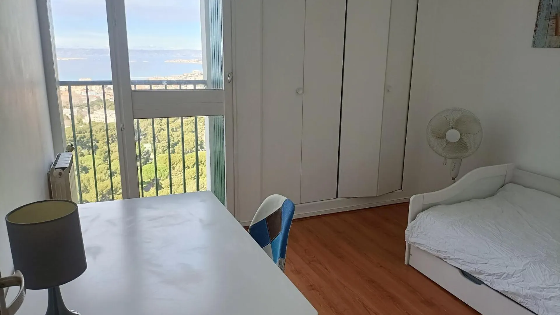 Vue Mer Et Montagne Dans Parc Du Roy D'Espagne, Up To 7 People Marseille 0*,