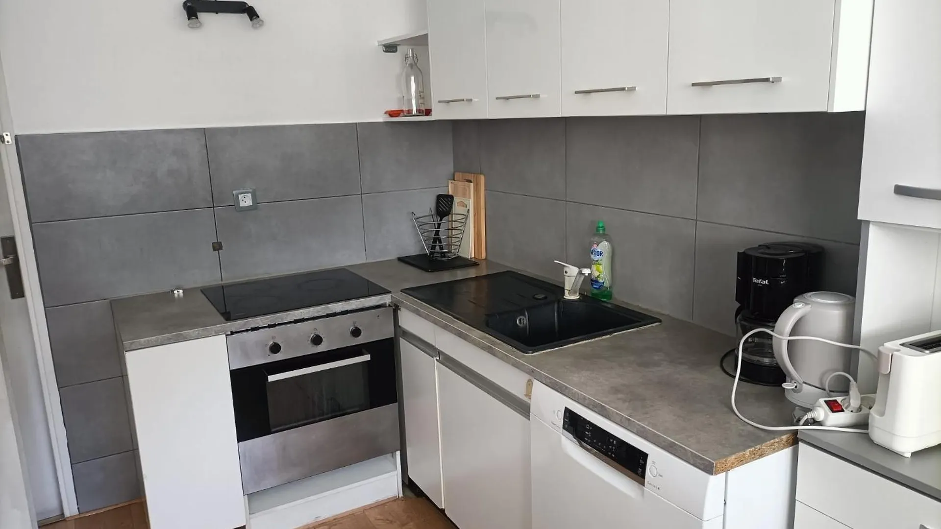 Vue Mer Et Montagne Dans Parc Du Roy D'Espagne, Up To 7 People Marseille Apartment