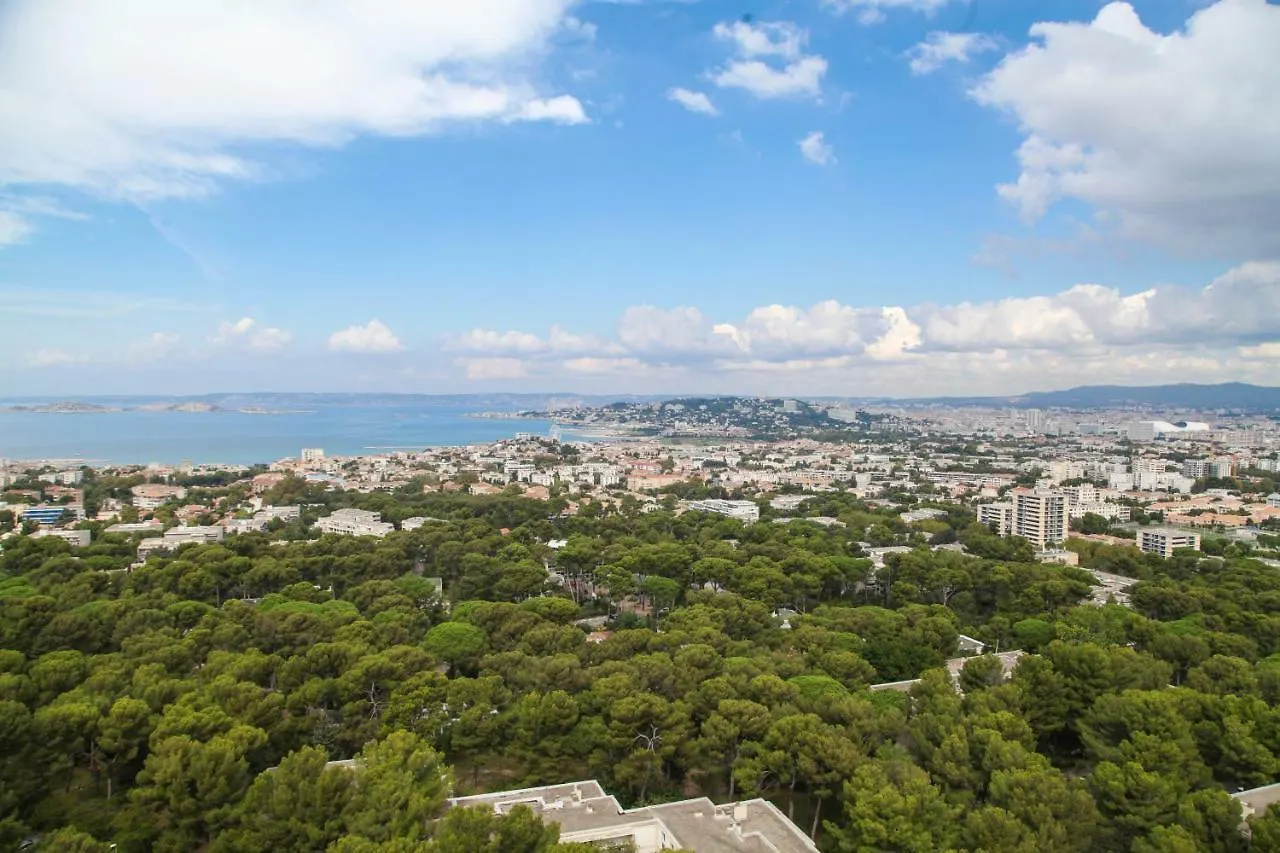 Vue Mer Et Montagne Dans Parc Du Roy D'Espagne, Up To 7 People Marseille France